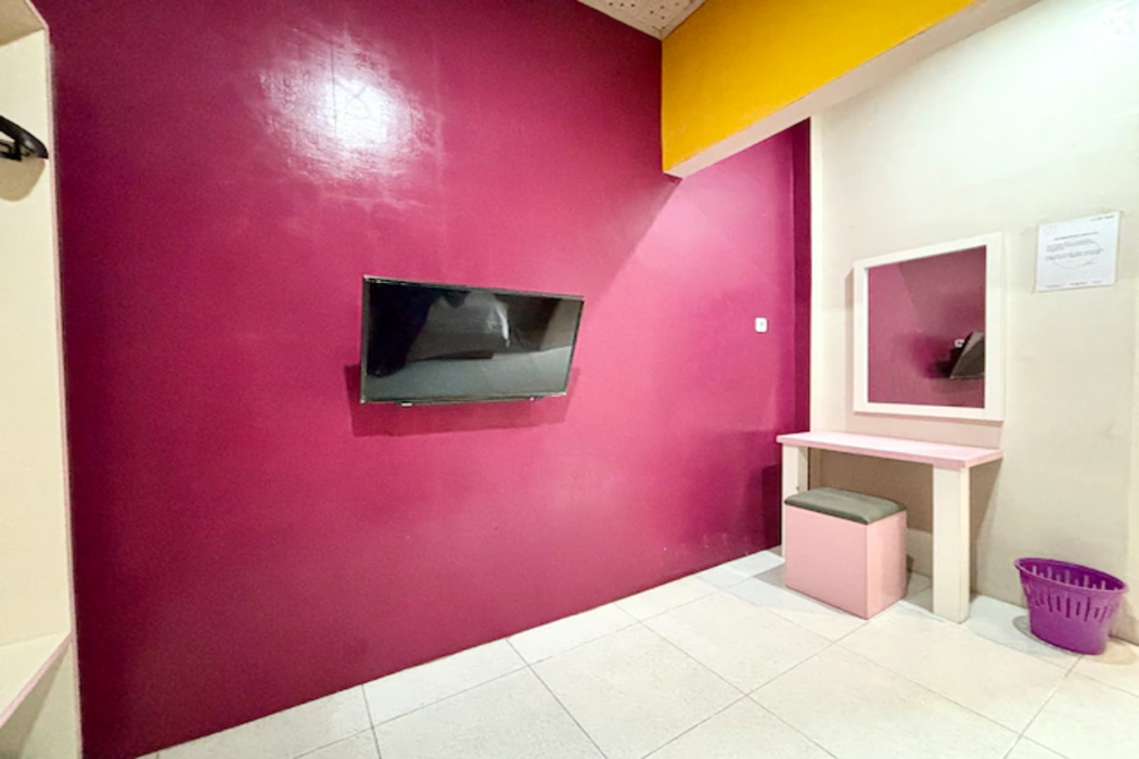 Hotel O near Terminal Batoh formerly Hotel Al Fatih 14/16