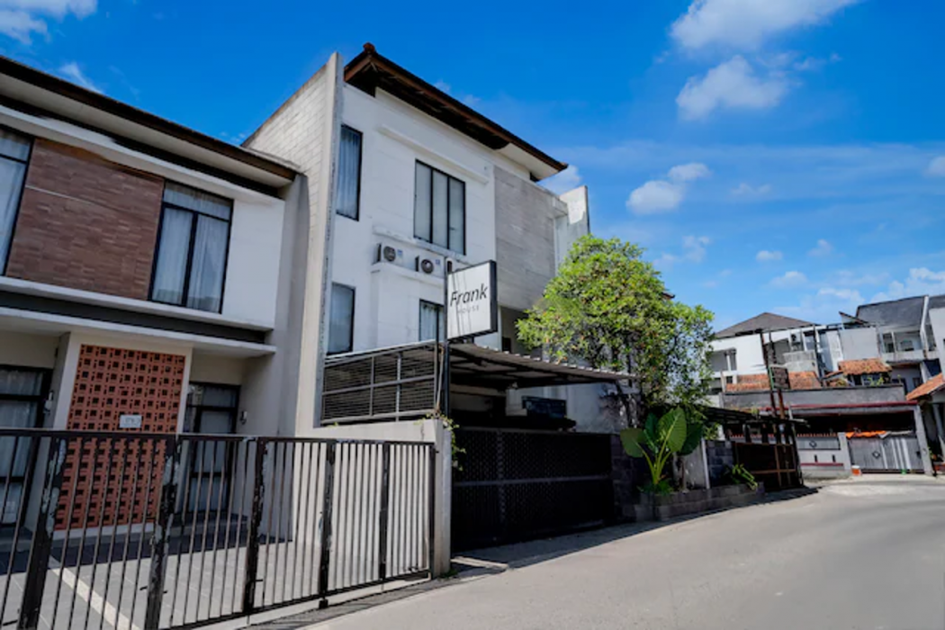 Hotel O near Politeknik Negeri Bandung formerly Frank House 写真1