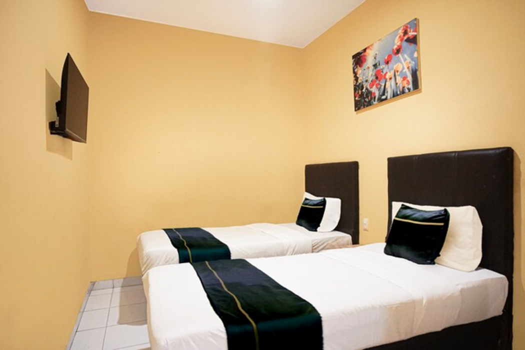Hotel O near Plaza Millenium formerly Kapten Muslim Residence 14/25