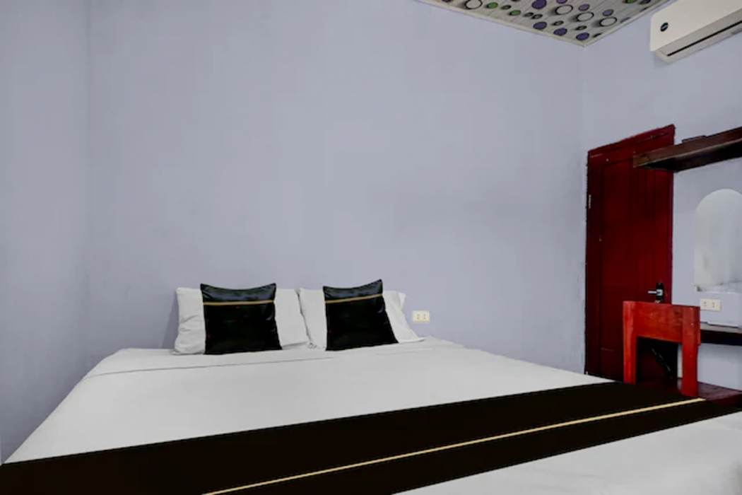 Hotel O near Ring Road City Walks formerly Graha Aisyah 18/23