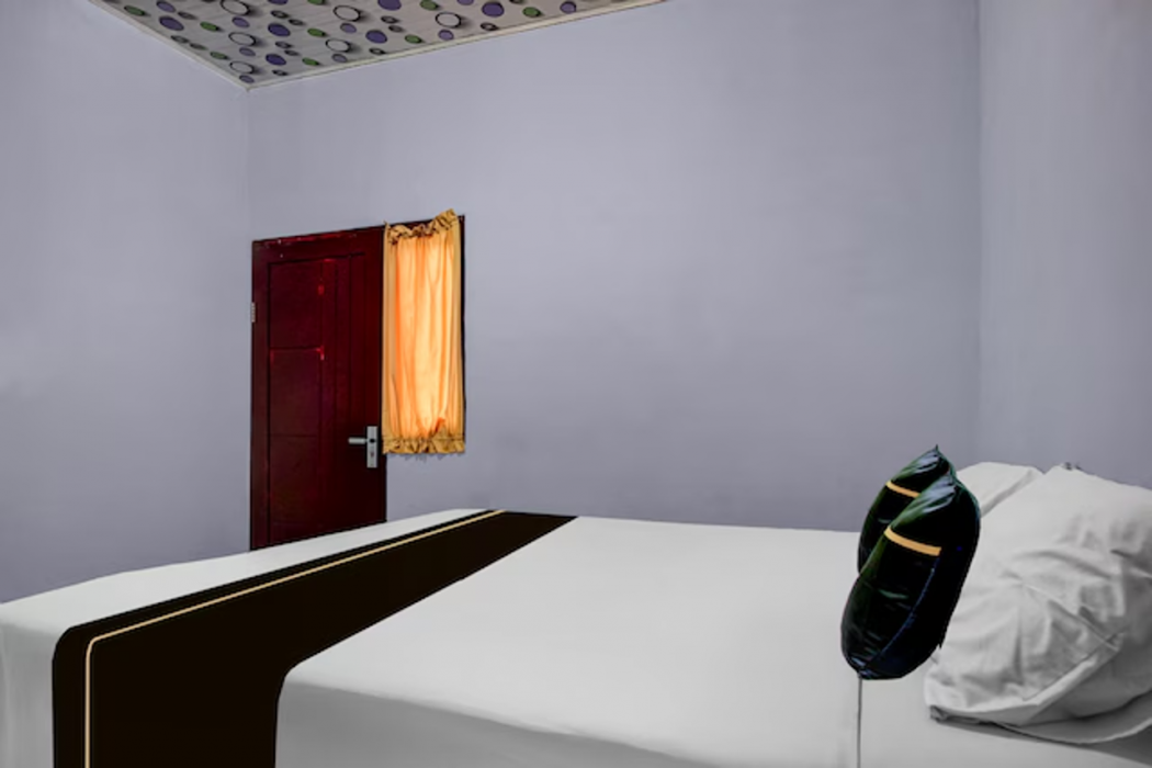 Hotel O near Ring Road City Walks formerly Graha Aisyah 19/23