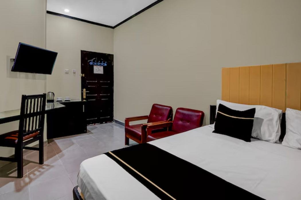 Hotel O near Mall Ciputra formerly Aloha Inn 11/21
