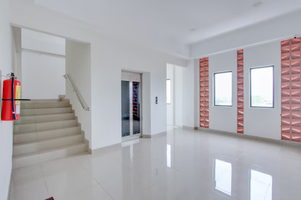 Townhouse Oak near The Park Mall Solo formerly D’Nawasena Guest House 24/30