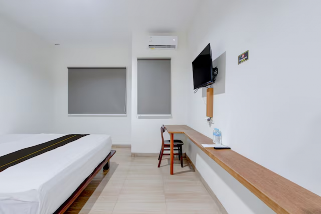 Townhouse Oak near The Park Mall Solo formerly D’Nawasena Guest House 10/30