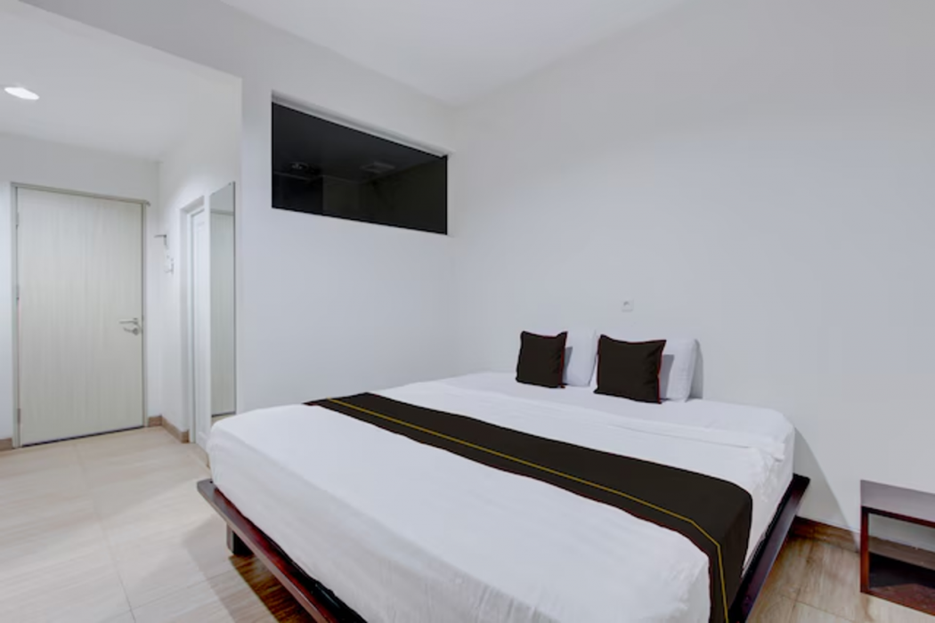 Townhouse Oak near The Park Mall Solo formerly D’Nawasena Guest House 13/30