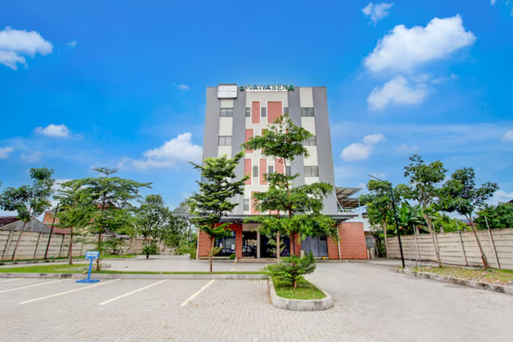 Townhouse Oak near The Park Mall Solo formerly D’Nawasena Guest House 图片4