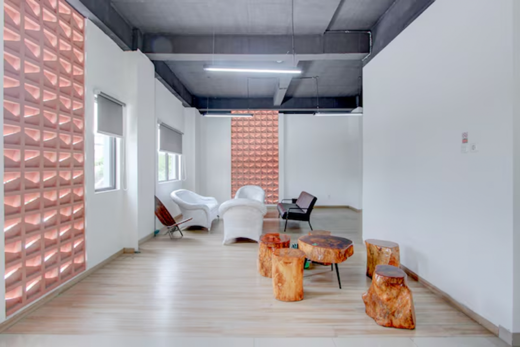 Townhouse Oak near The Park Mall Solo formerly D’Nawasena Guest House 30/30