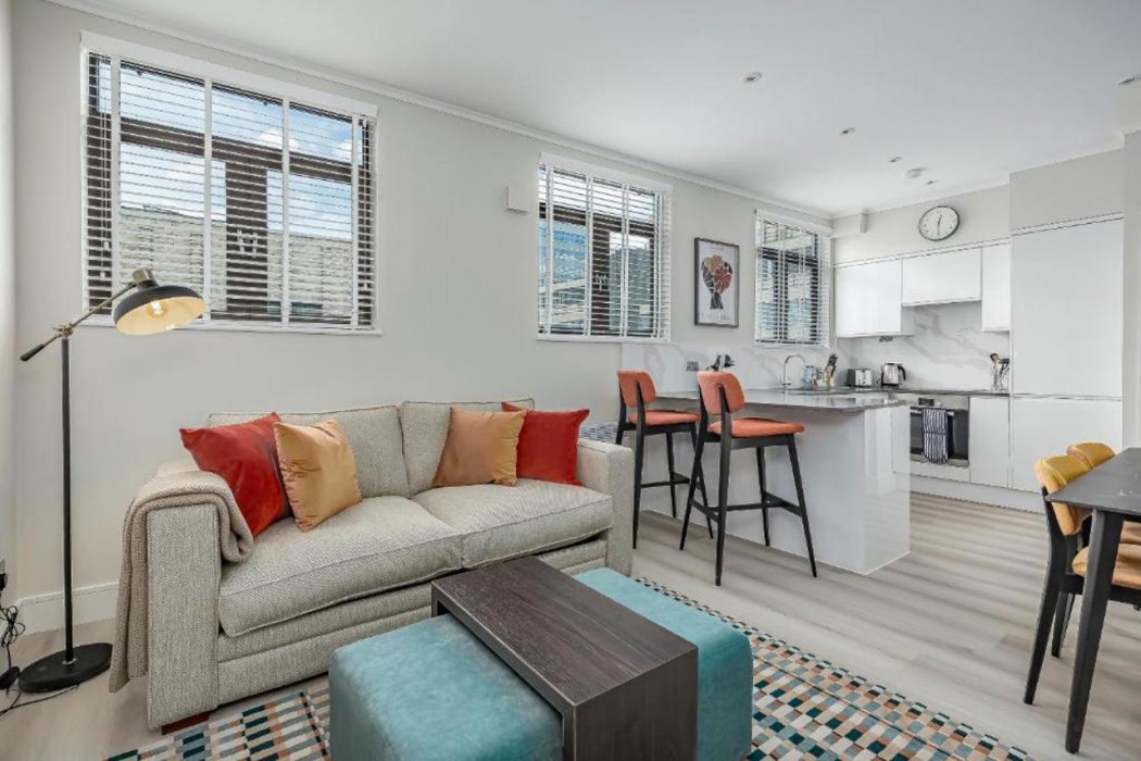River House by Aeria Apartments 6/37