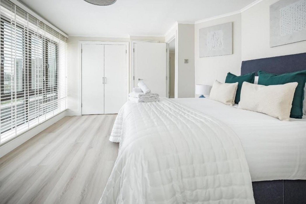 River House by Aeria Apartments 27/37