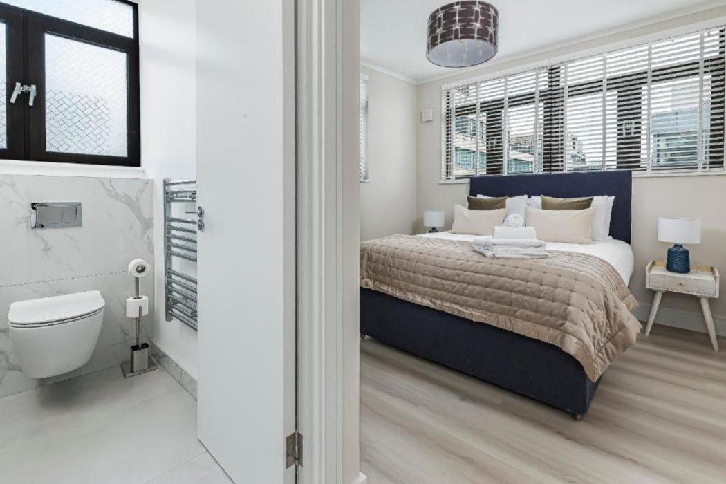 River House by Aeria Apartments 34/37