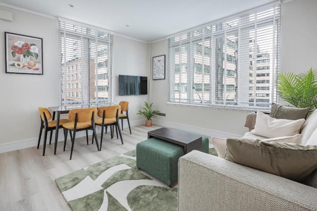 River House by Aeria Apartments 9/37