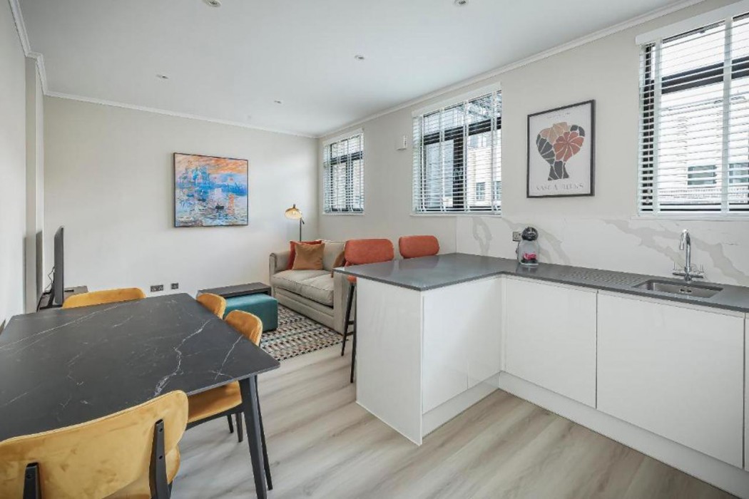 River House by Aeria Apartments 13/37