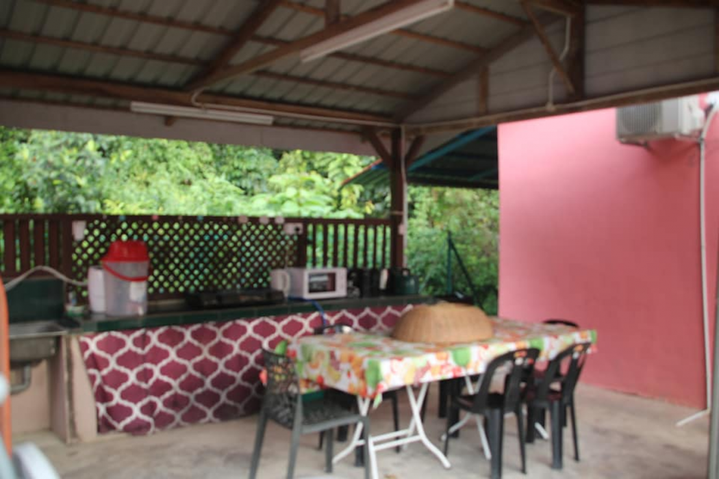 Capital O 91187 D'dusun Raudhah Chalet 10/10
