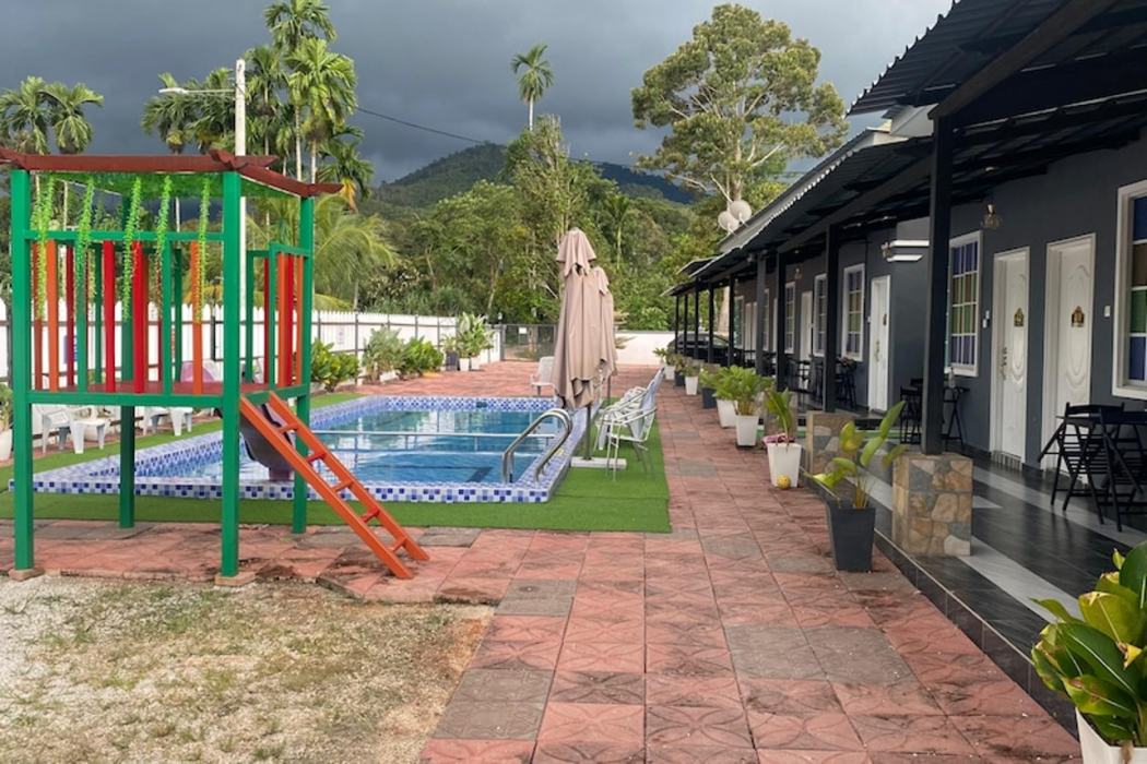 Capital O 91205 Palong Hill Chalet & Resort 10/10
