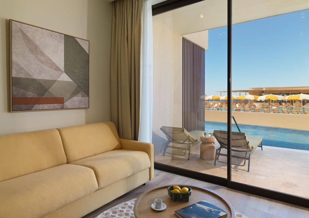 Junior Suite Swim Up Sea view