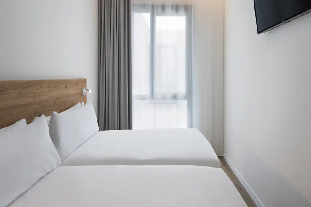 B&B HOTEL Cieza 10/28