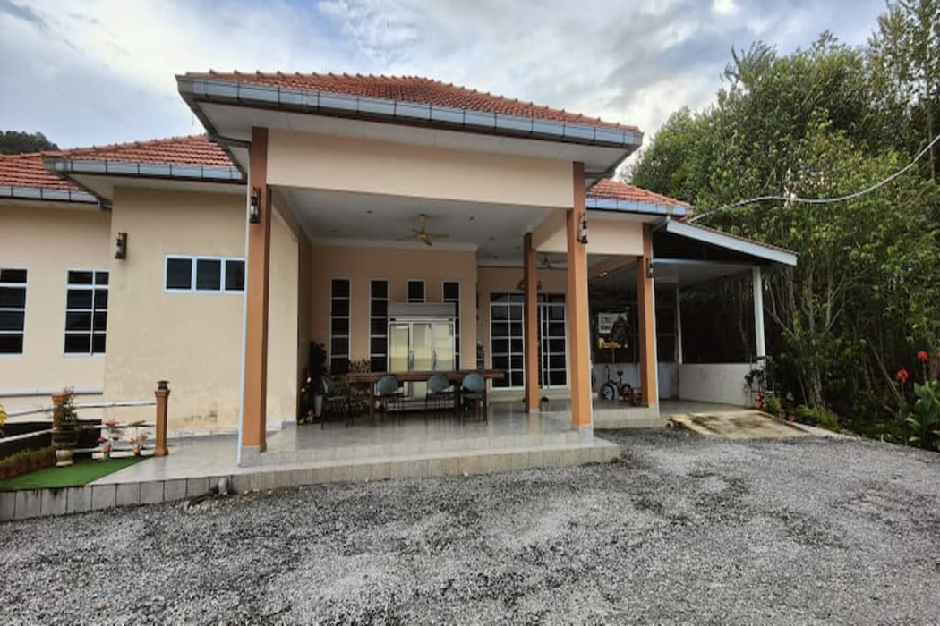Capital O 91243 Bee Good Chalet in Kelewang Jatoh