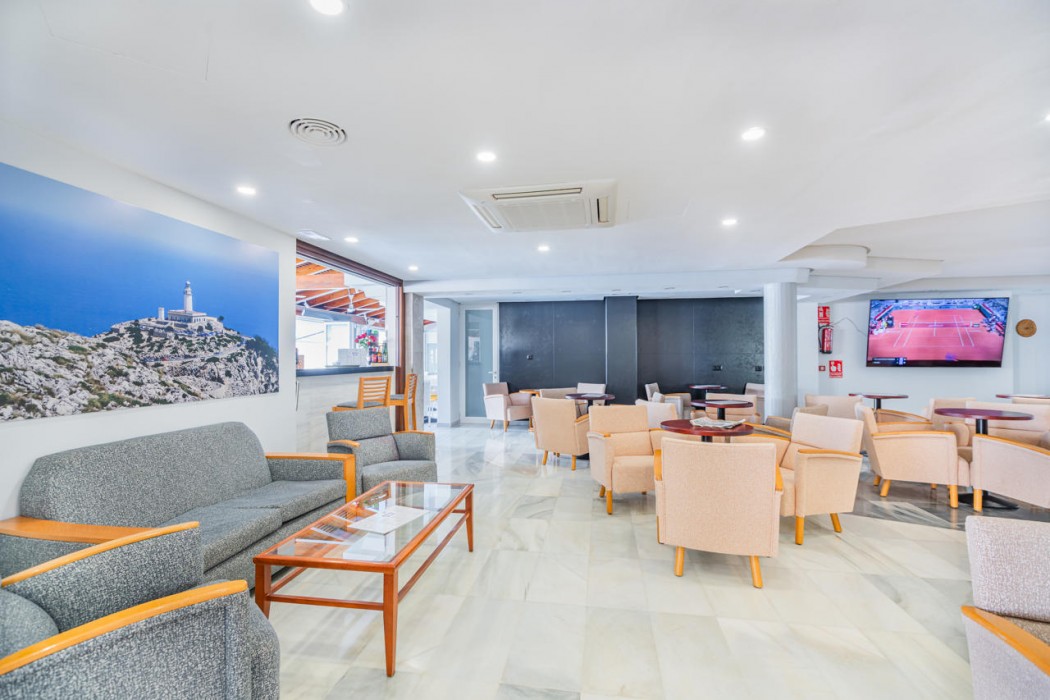 Aparthotel Flora 19/63