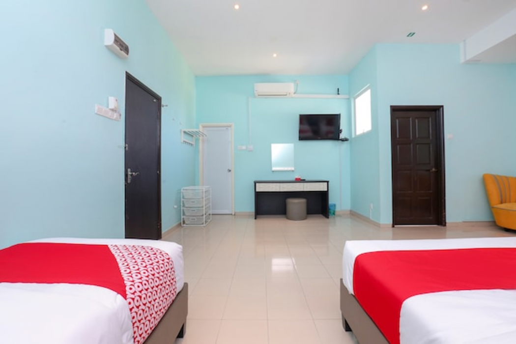 Hotel O Come Inn Premium 7/9