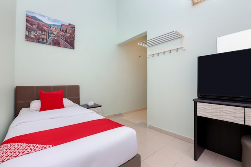 Hotel O Come Inn Premium 6/9