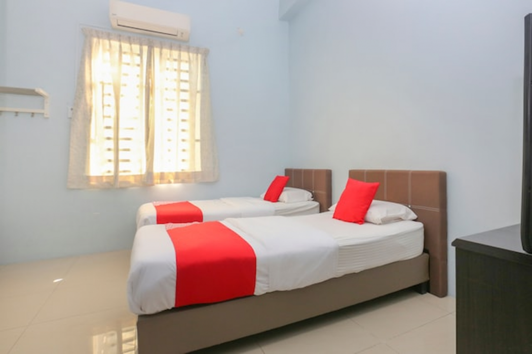 Hotel O Come Inn Premium 8/9