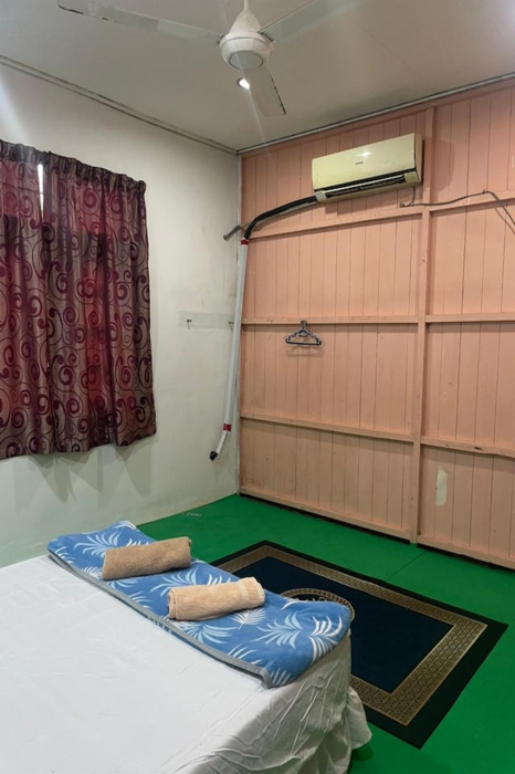 OYO 91250 Roomstay Awie 11/11