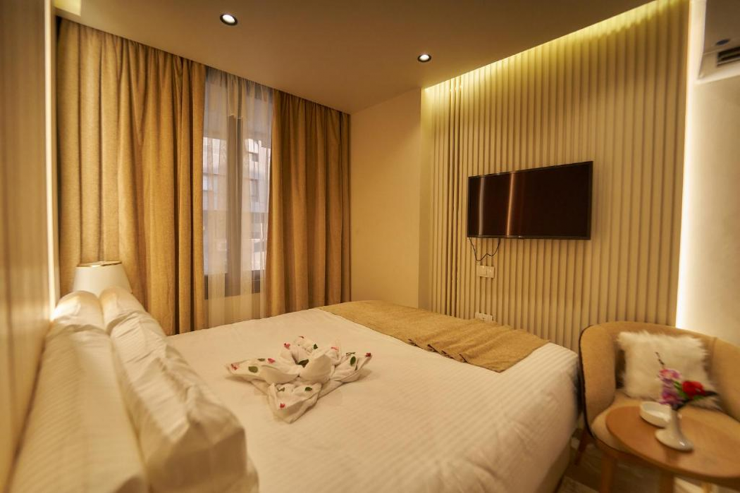 Gold’s Pyramids Hotel 15/42