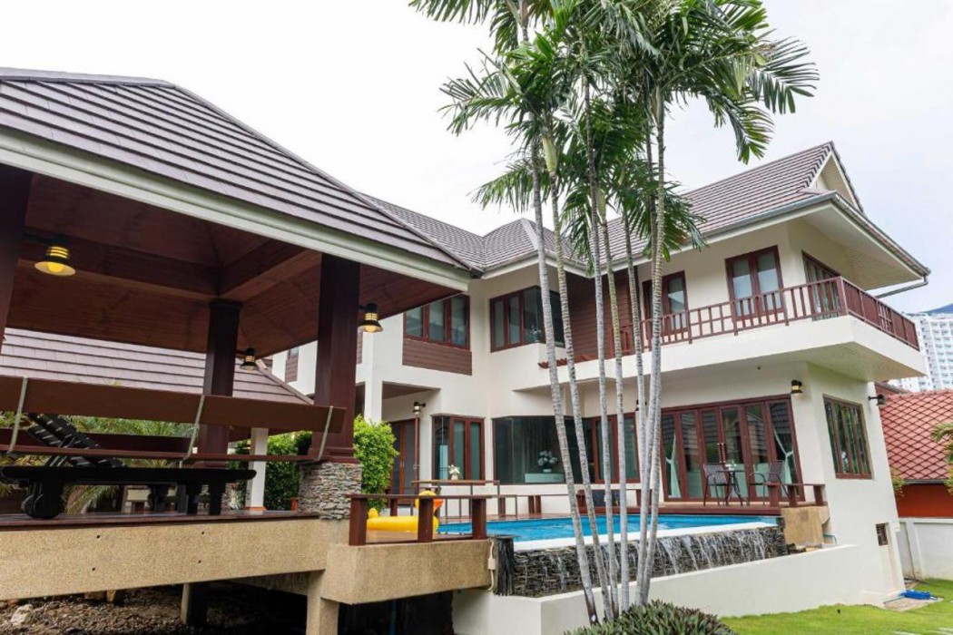 Premium Villa Baan Kinlom Chomlay 写真1