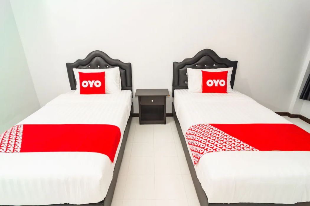 OYO 533 Runya Poolvilla 6/50