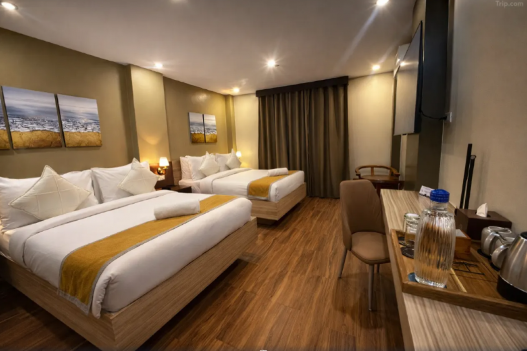 Hollywood Hotel Puerto Princesa 15/66