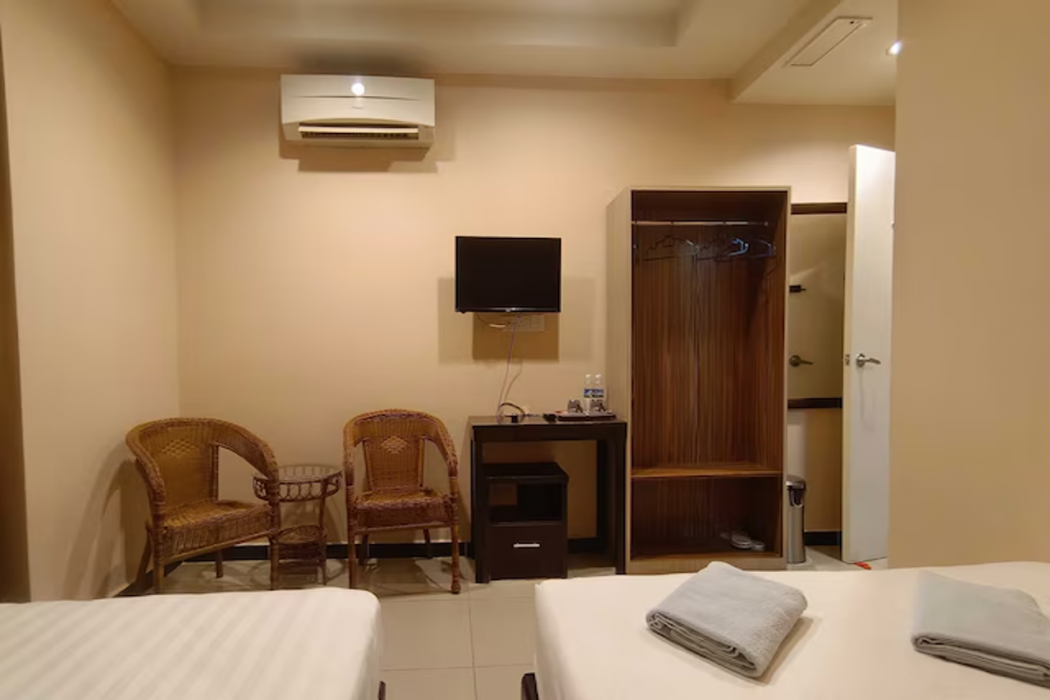 Room at Hotel O Rainfield Inn, KOTA KINABALU