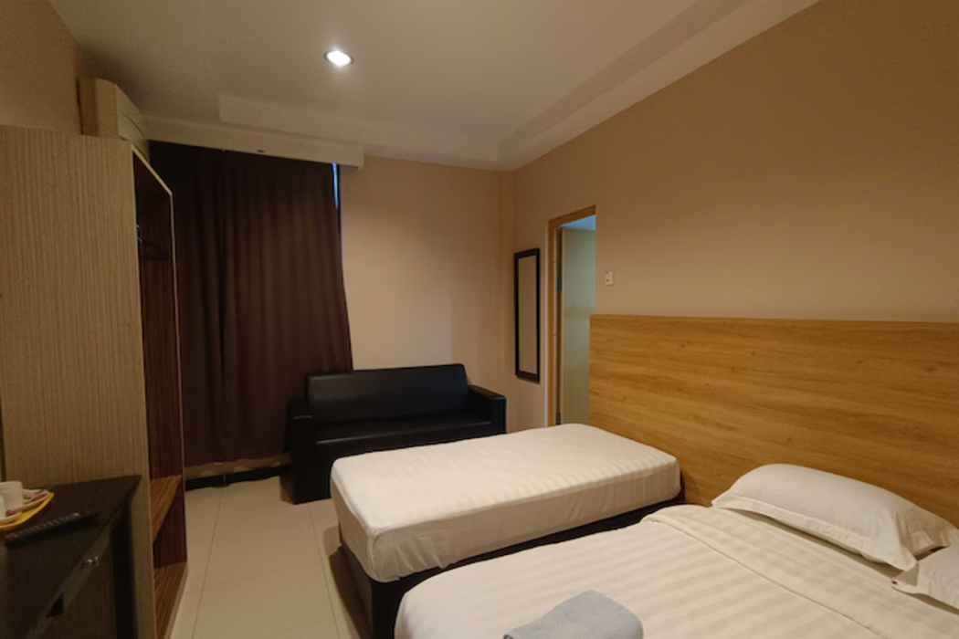 Room at Hotel O Rainfield Inn, KOTA KINABALU