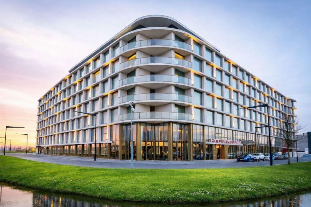 OZO Hotels De President Amsterdam Schiphol Airport