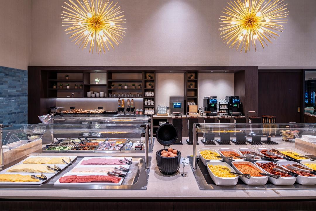 OZO Hotels De President Amsterdam Schiphol Airport 17/30