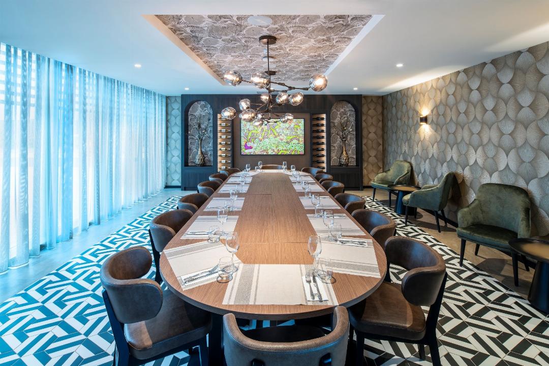 OZO Hotels De President Amsterdam Schiphol Airport 16/30