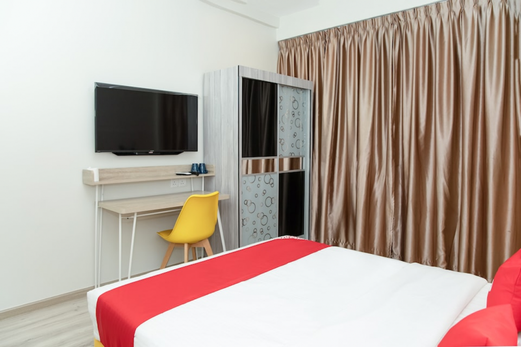 Capital O 90406 Mirani Hotel 13/28