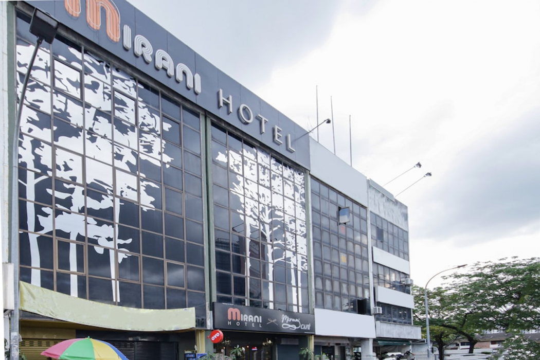 Capital O 90406 Mirani Hotel 写真1