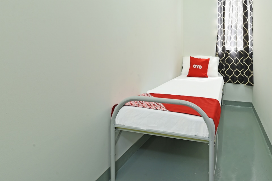 Room at Hotel O Sri Rampai Metro Hostel, KUALA LUMPUR