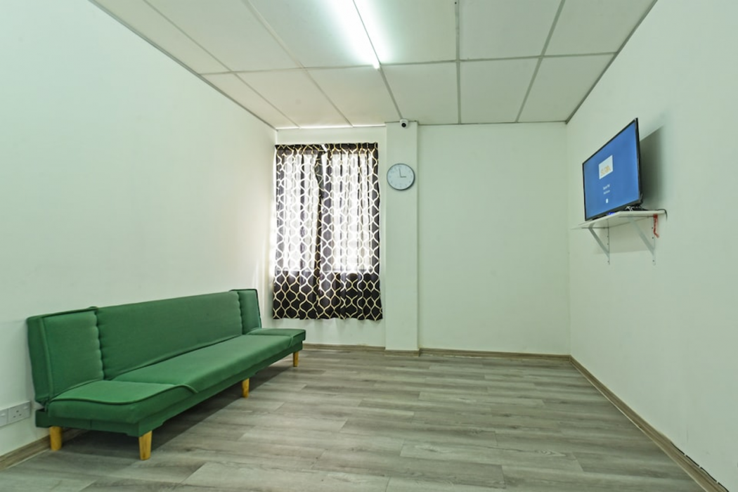 Hotel O Sri Rampai Metro Hostel 18/43