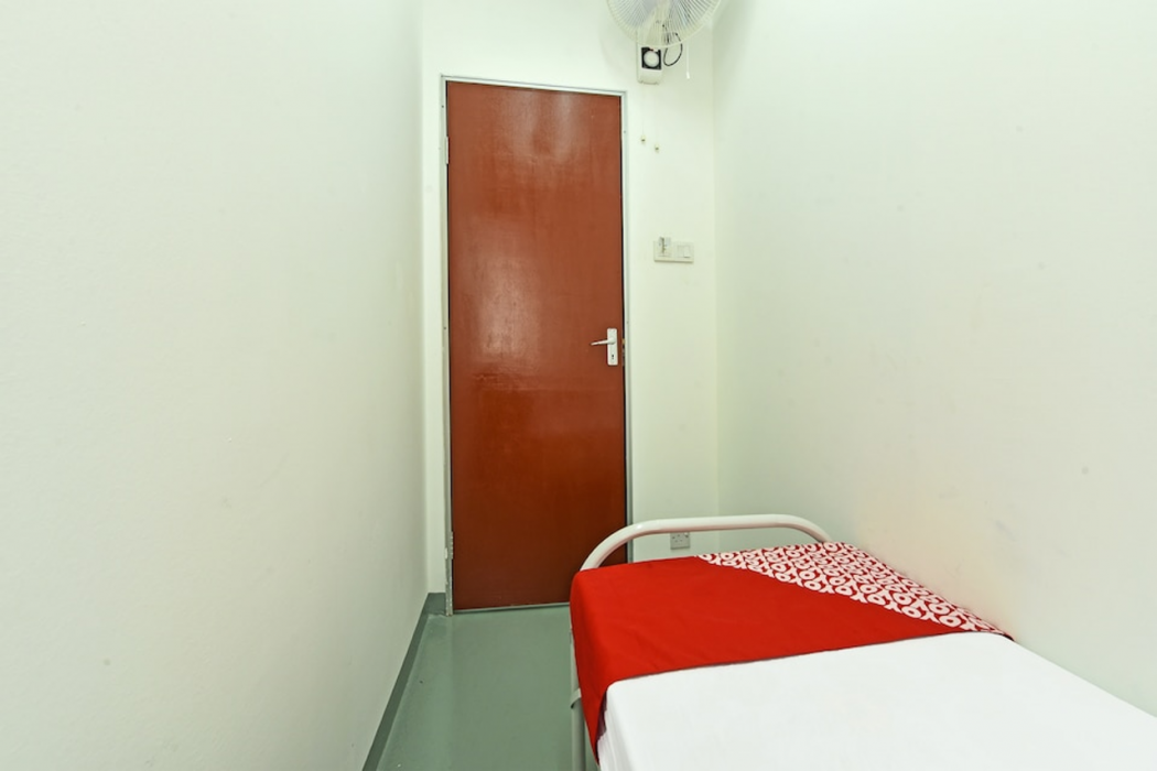 Hotel O Sri Rampai Metro Hostel 7/43