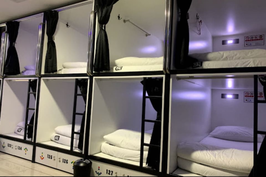 OYO 91036 J Capsule Hotel @ Jalan Bukit Bintang 6/11