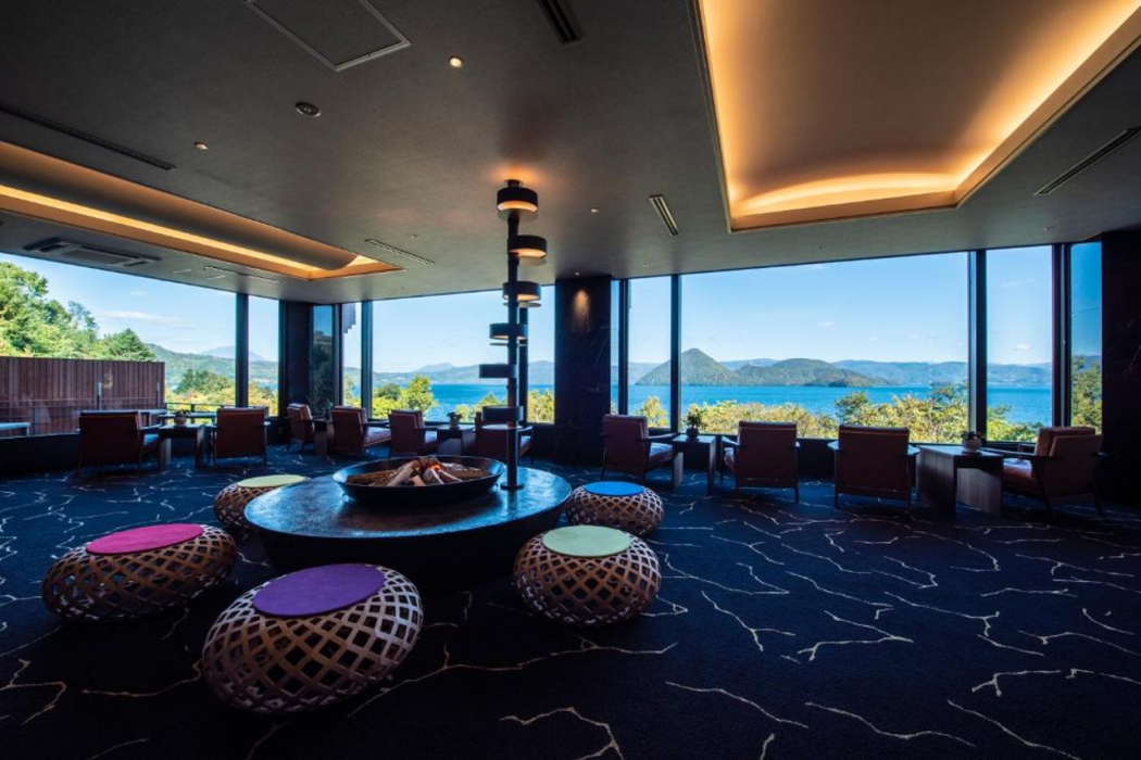 Lobby at Hotel Premium Lake Toya, TOYAKO