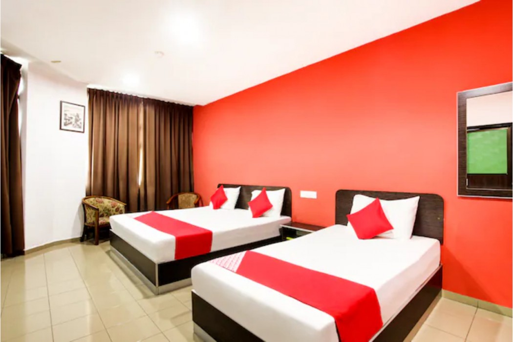 OYO 89539 Hotel Siswa 13/32
