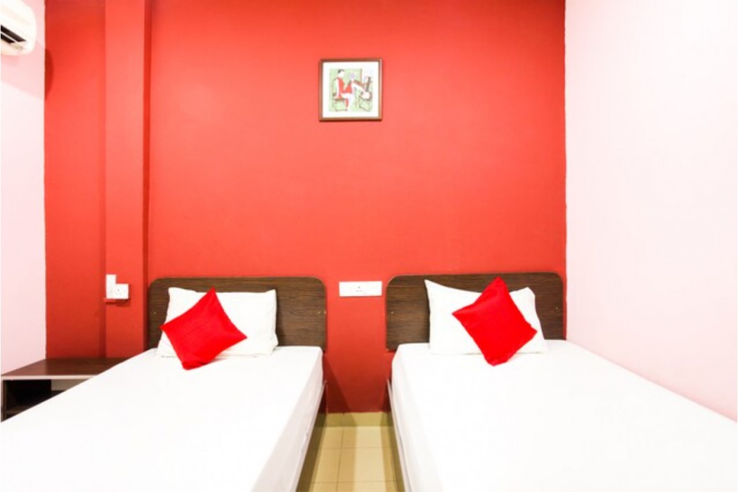 OYO 89539 Hotel Siswa 12/32