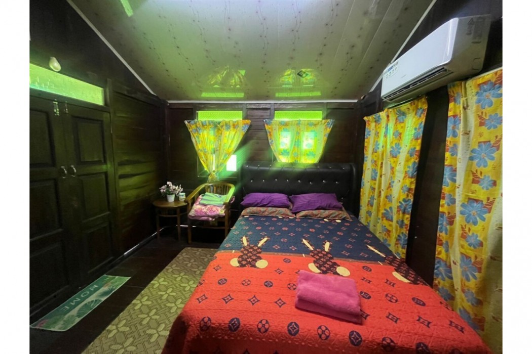 Capital O 91206 Homestay Pelangi Ban Pecah. (muslim Only) 15/15