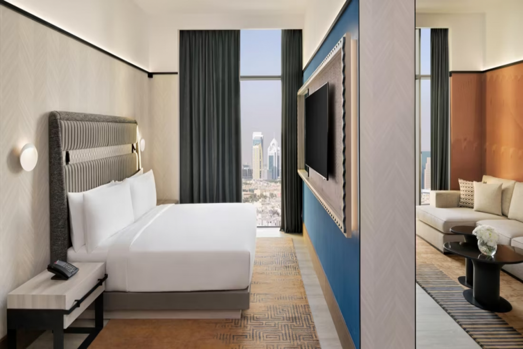 Crowne Plaza Riyadh Al Takhassusi 7/55