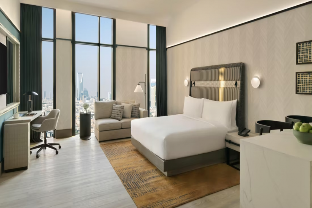 Crowne Plaza Riyadh Al Takhassusi 19/55