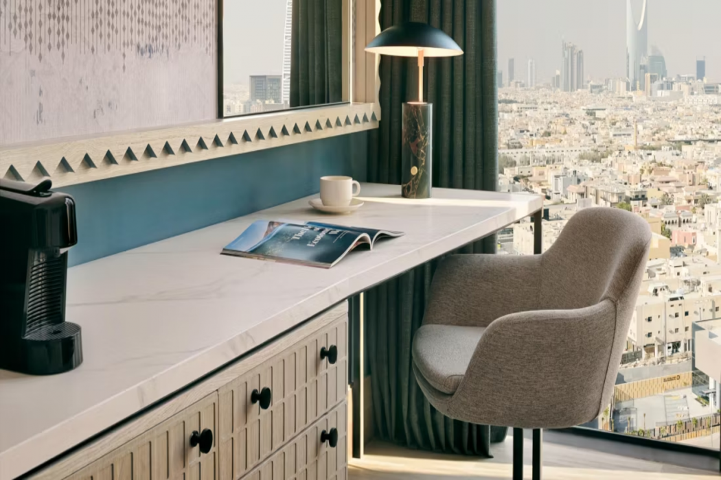 Crowne Plaza Riyadh Al Takhassusi 12/55
