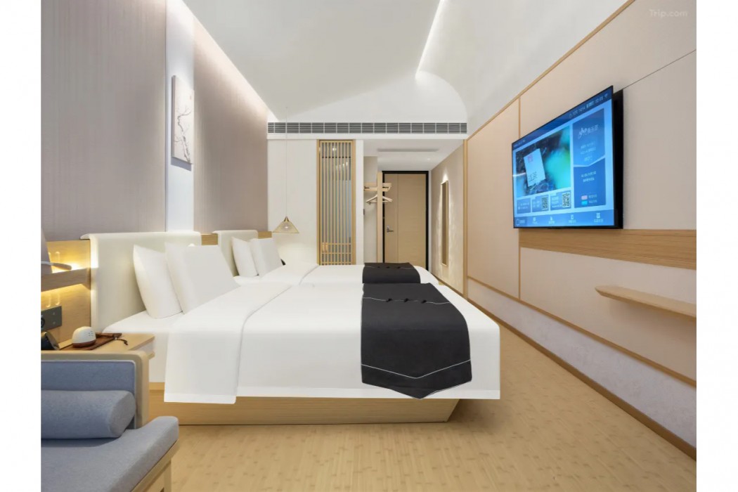 Hidden Hotel (Shanghai People's Square Nanjing Road Branch) 9/17