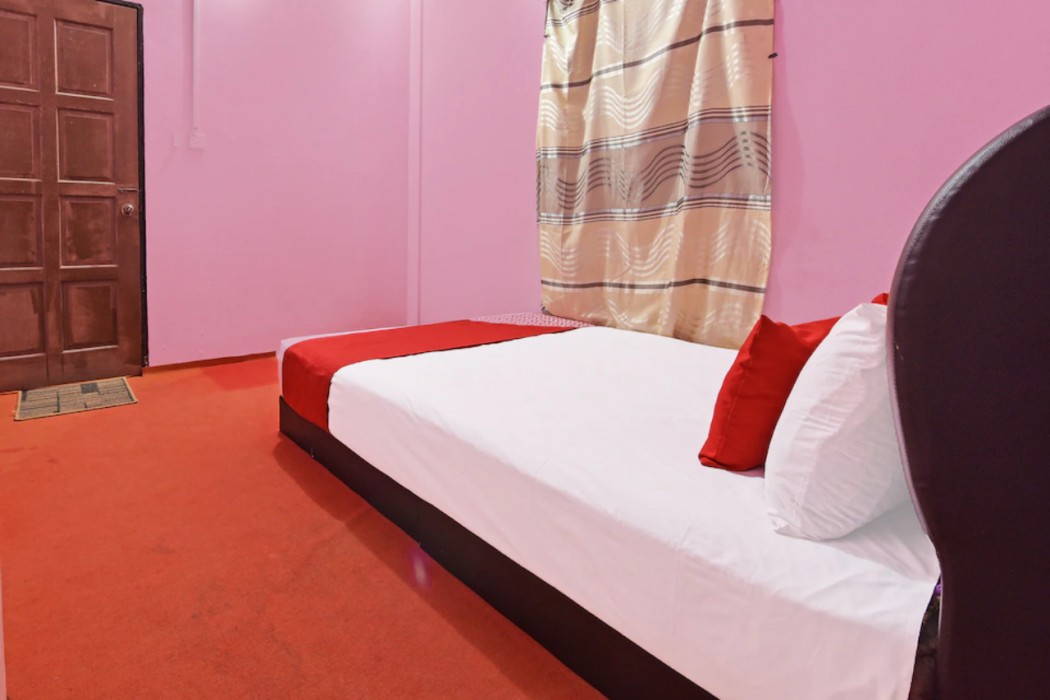 Capital O 90664 Rabi Hotel 14/36